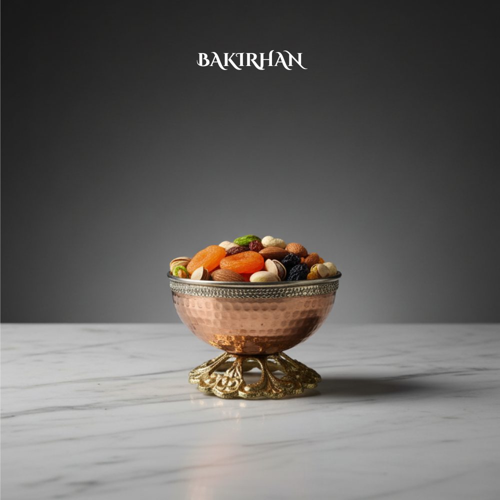 Pirinç Ayaklı Bakır Dövme Çerezlik