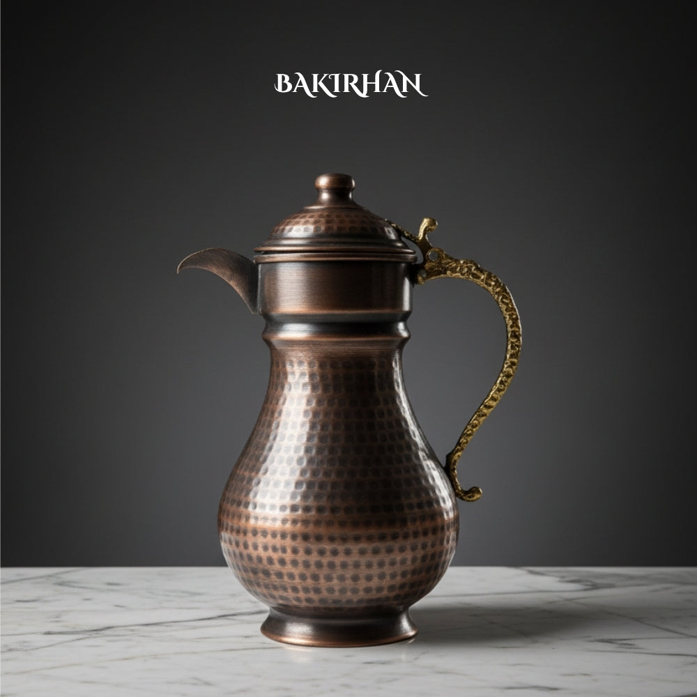 Kapaklı, Kalaylı Saf Bakır Siyah Sürahi (2.5L)