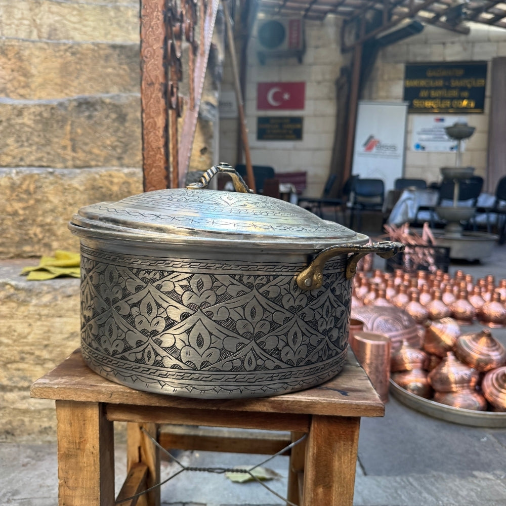 Özel İşlemeli Bakır Tencere (6 Litre)