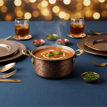 Siyah İşlemeli Bakır Tencere