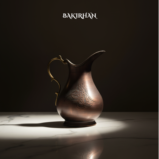 Siyah Dini İşlemeli Bakır Sürahi (2,5L)