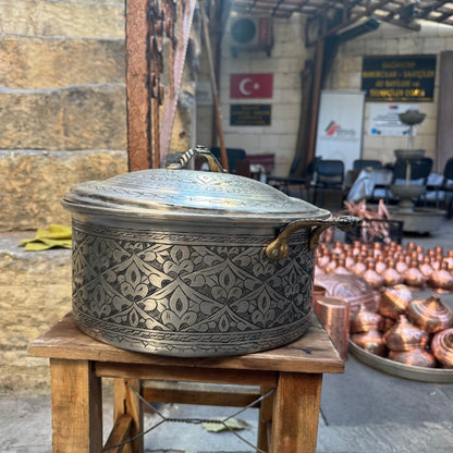 Özel İşlemeli Bakır Tencere (6 Litre)